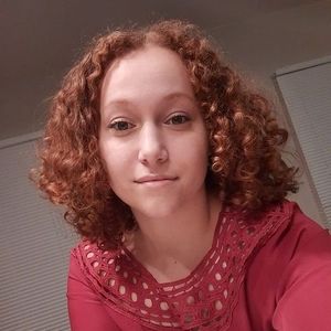 Meet your Posher, Jenna